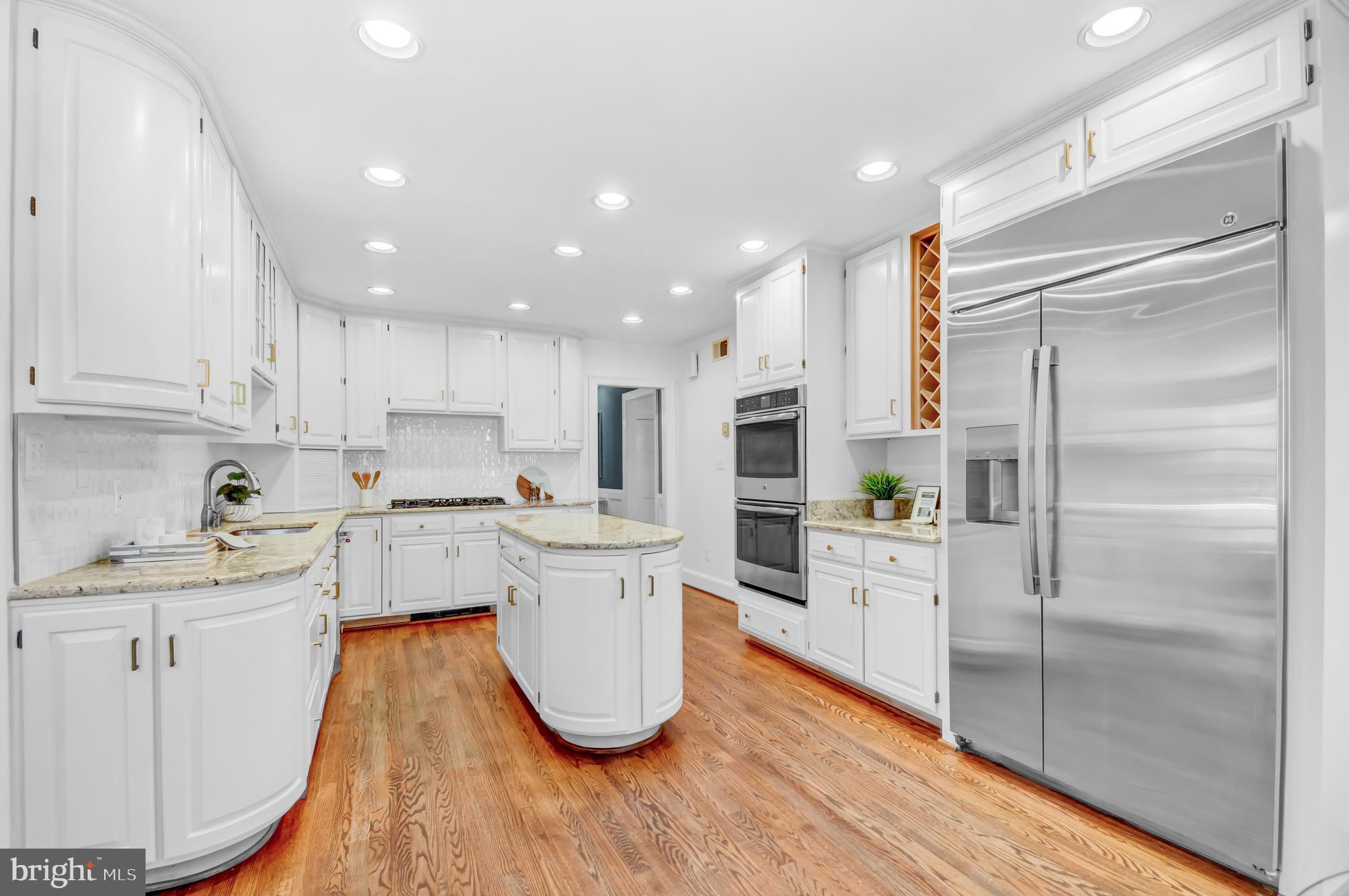 BROADMONT - Residential