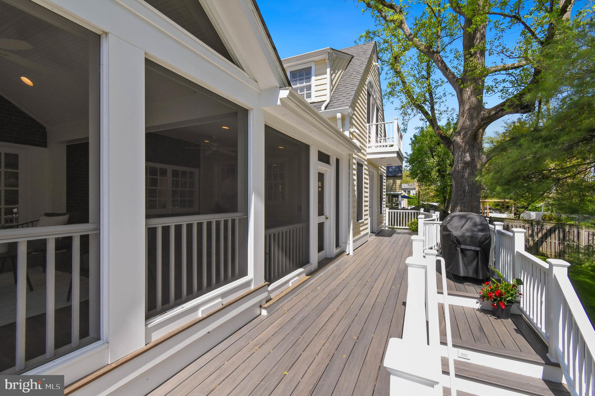 BROADMONT - Residential