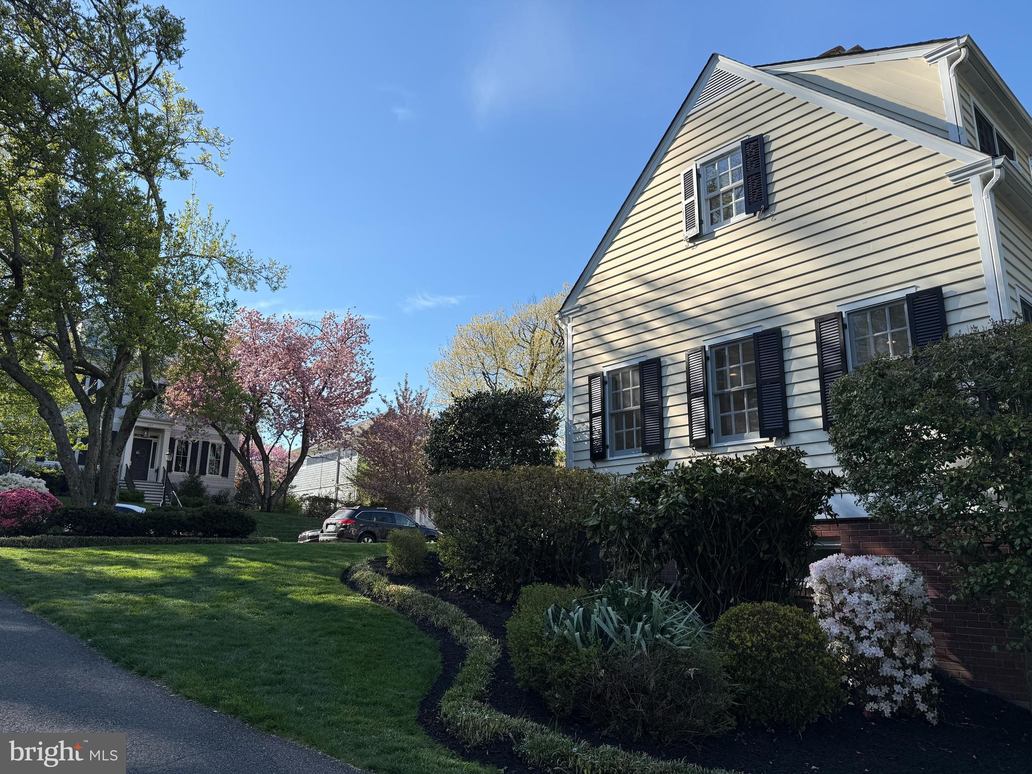 BROADMONT - Residential