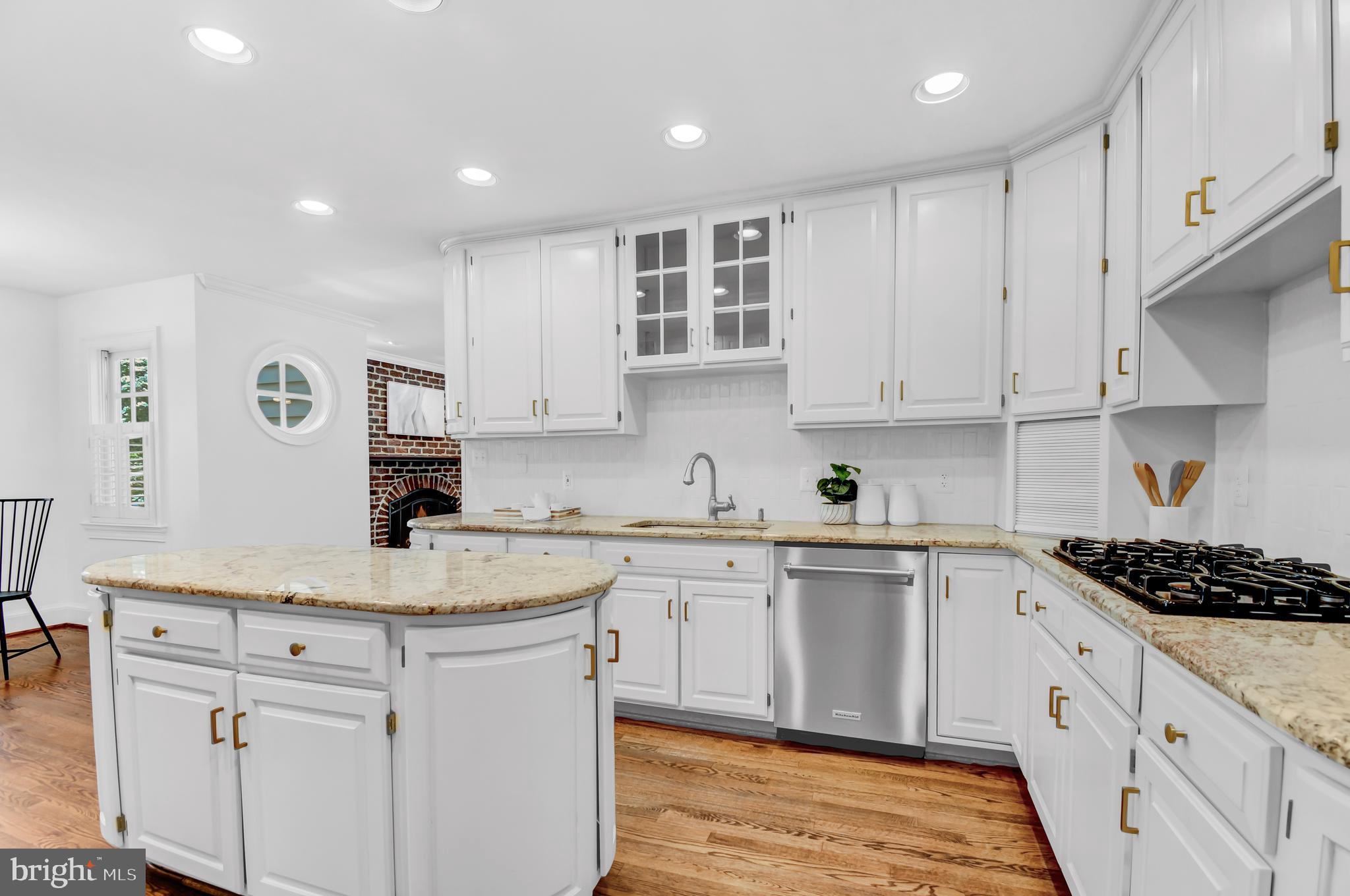 BROADMONT - Residential