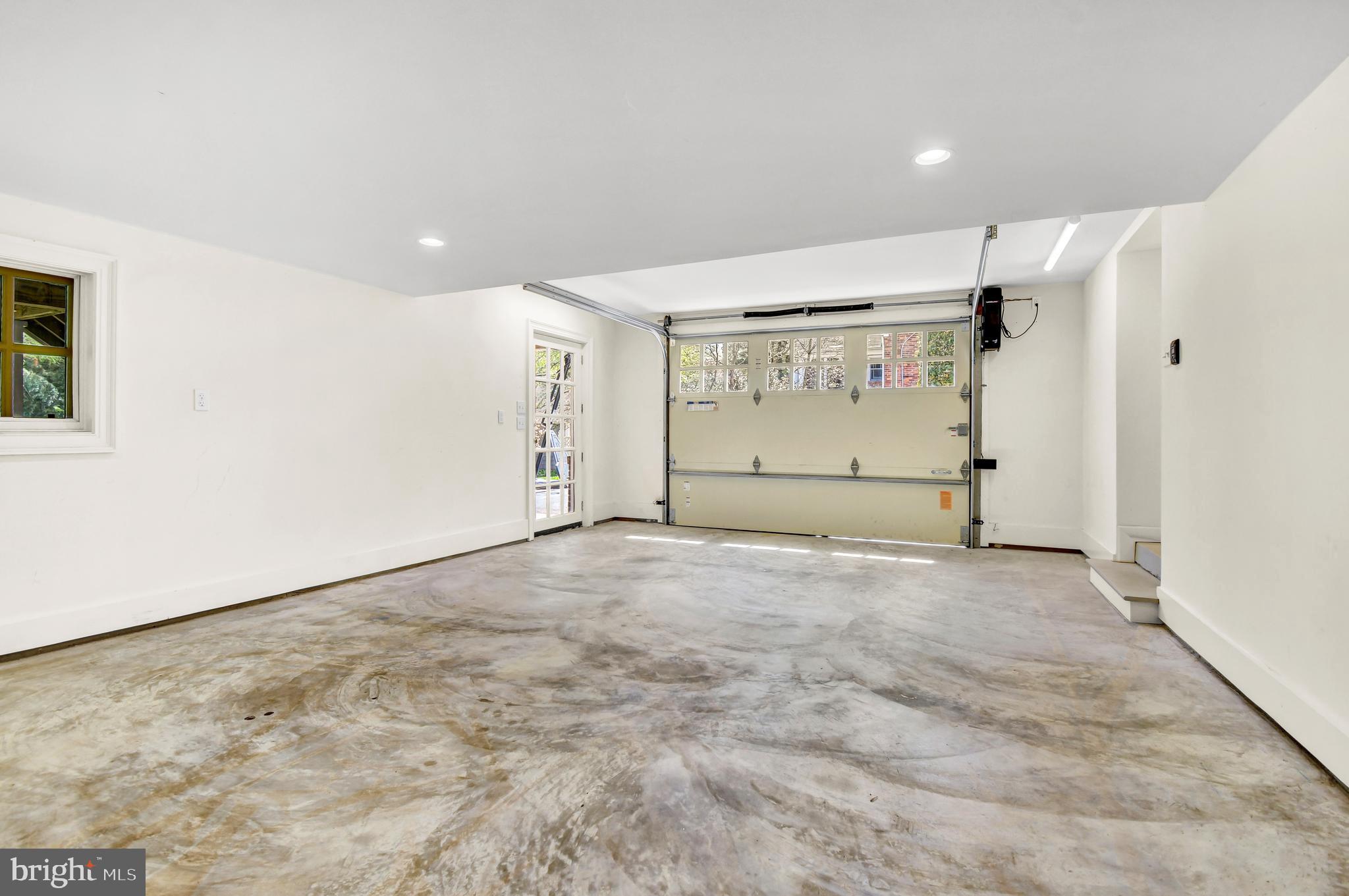 BROADMONT - Residential