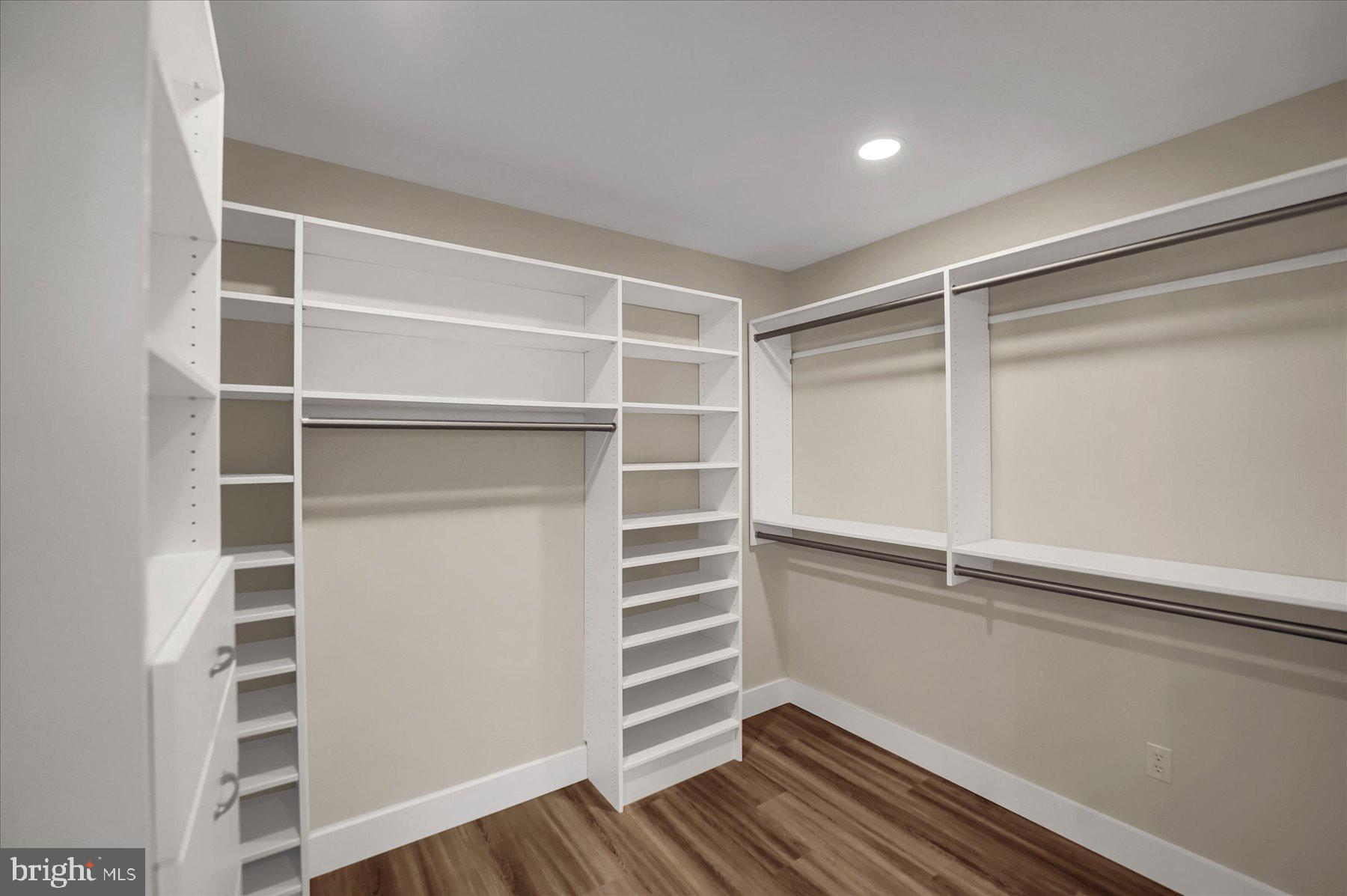 THE HORIZON AT BRUSH VALLEY - Residential