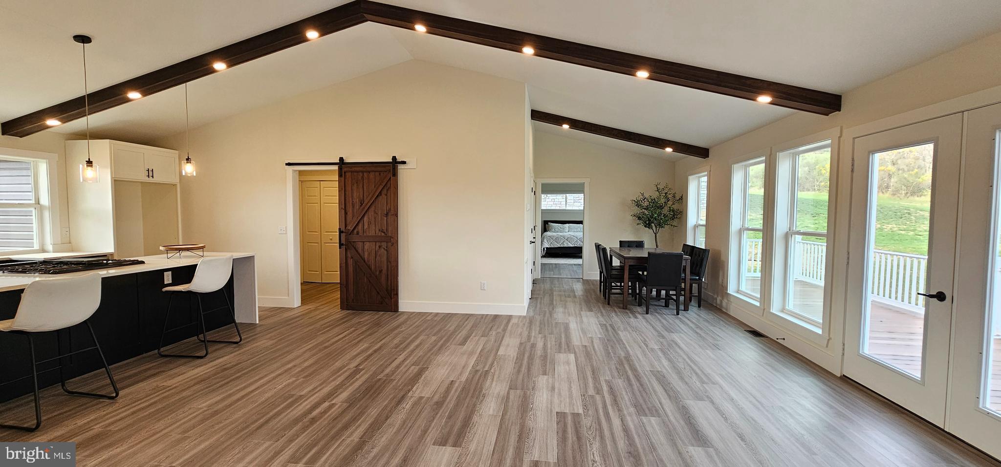 THE HORIZON AT BRUSH VALLEY - Residential