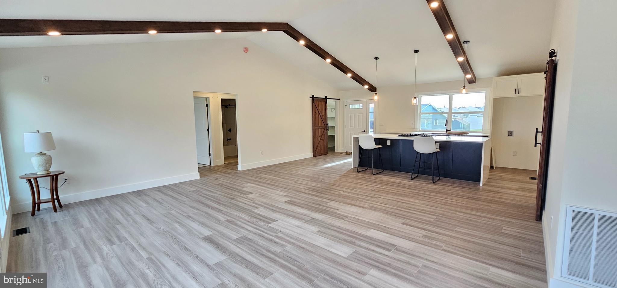 THE HORIZON AT BRUSH VALLEY - Residential