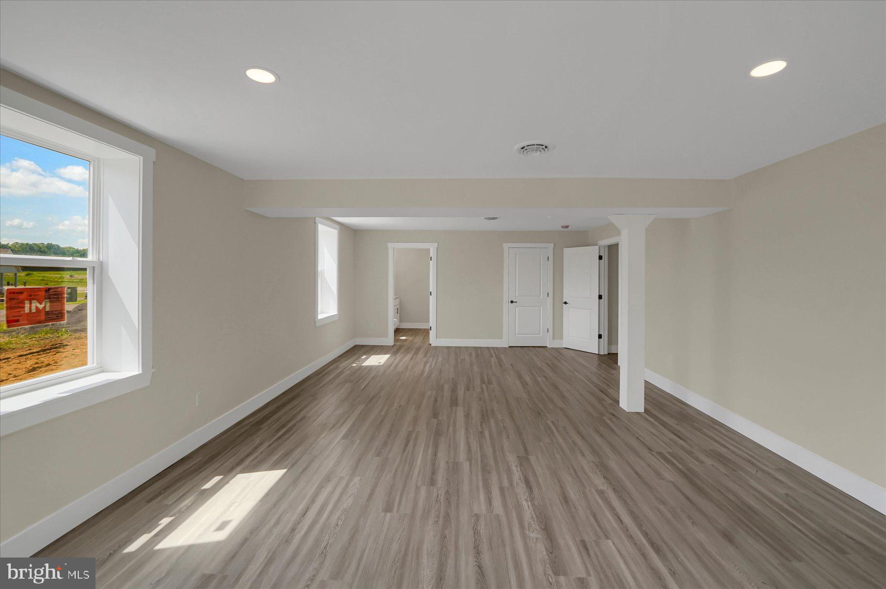 THE HORIZON AT BRUSH VALLEY - Residential