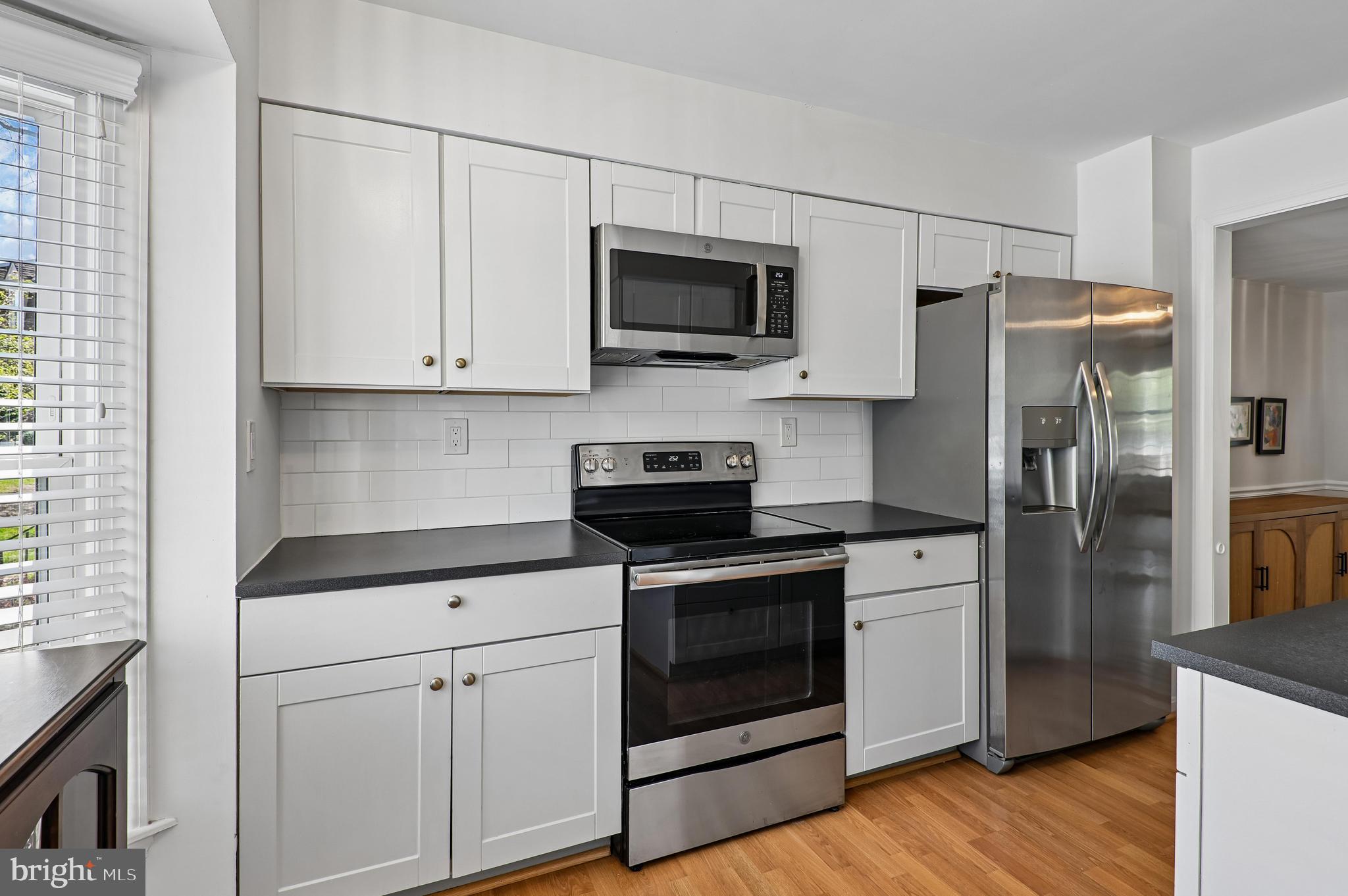 BAY HILLS TANGLEWOOD II - Residential