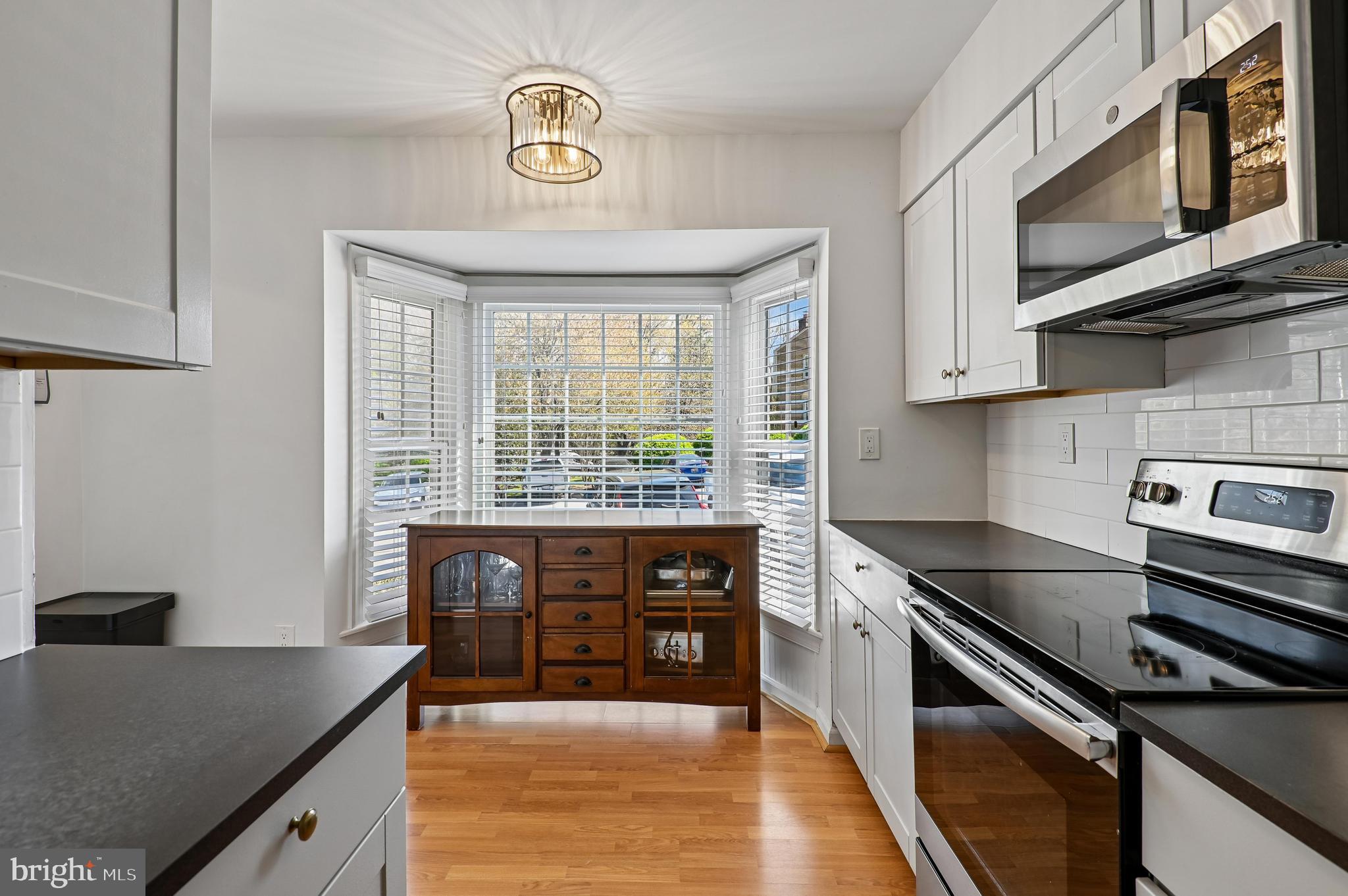 BAY HILLS TANGLEWOOD II - Residential