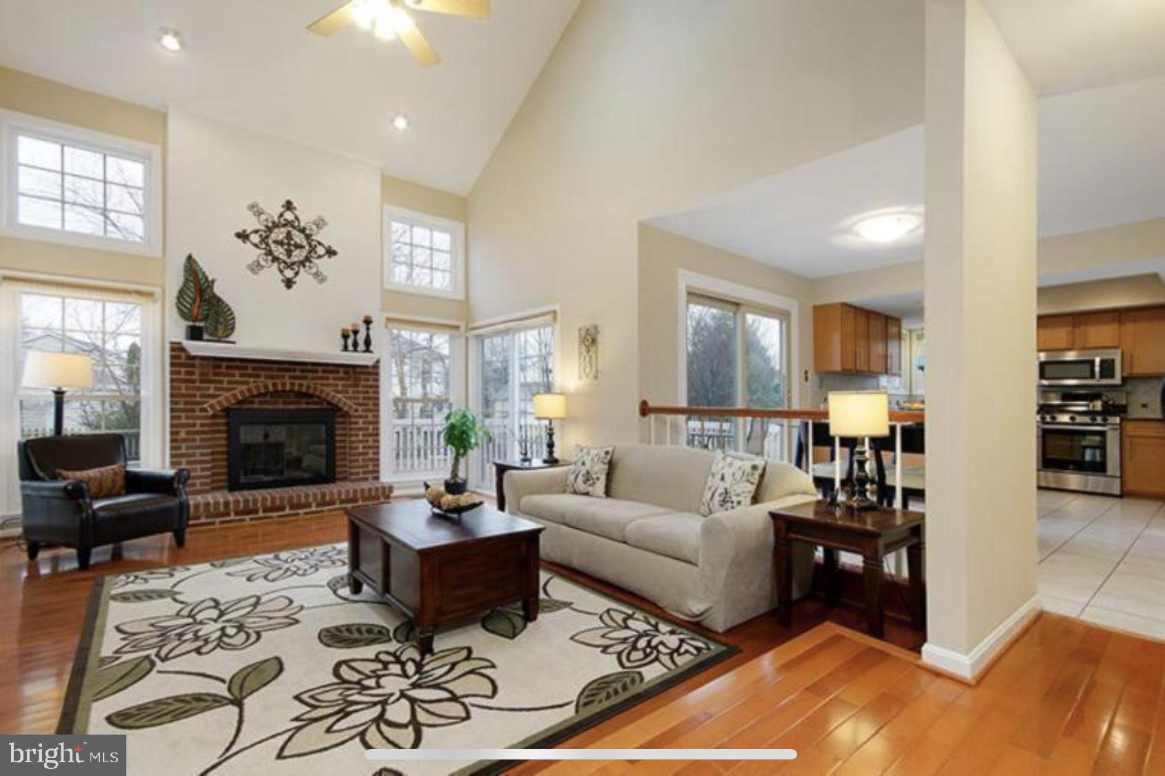 HASTINGS HUNT - Residential Lease