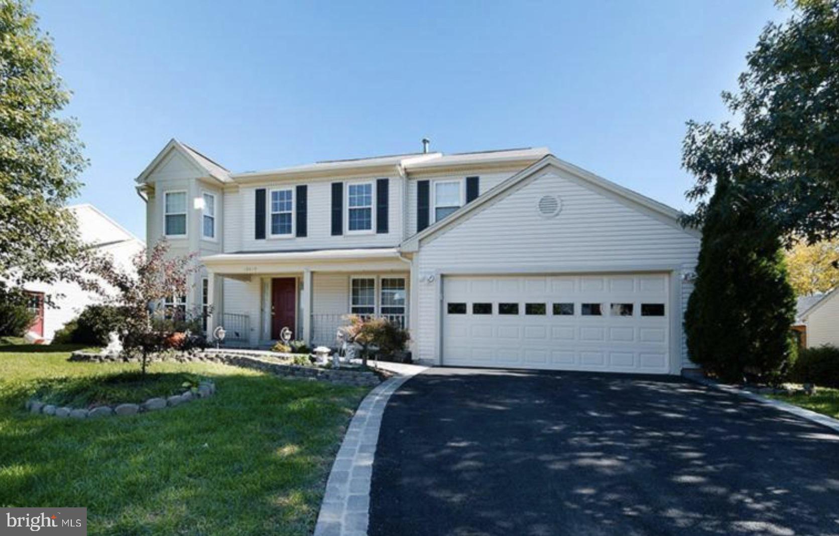 HASTINGS HUNT - Residential Lease