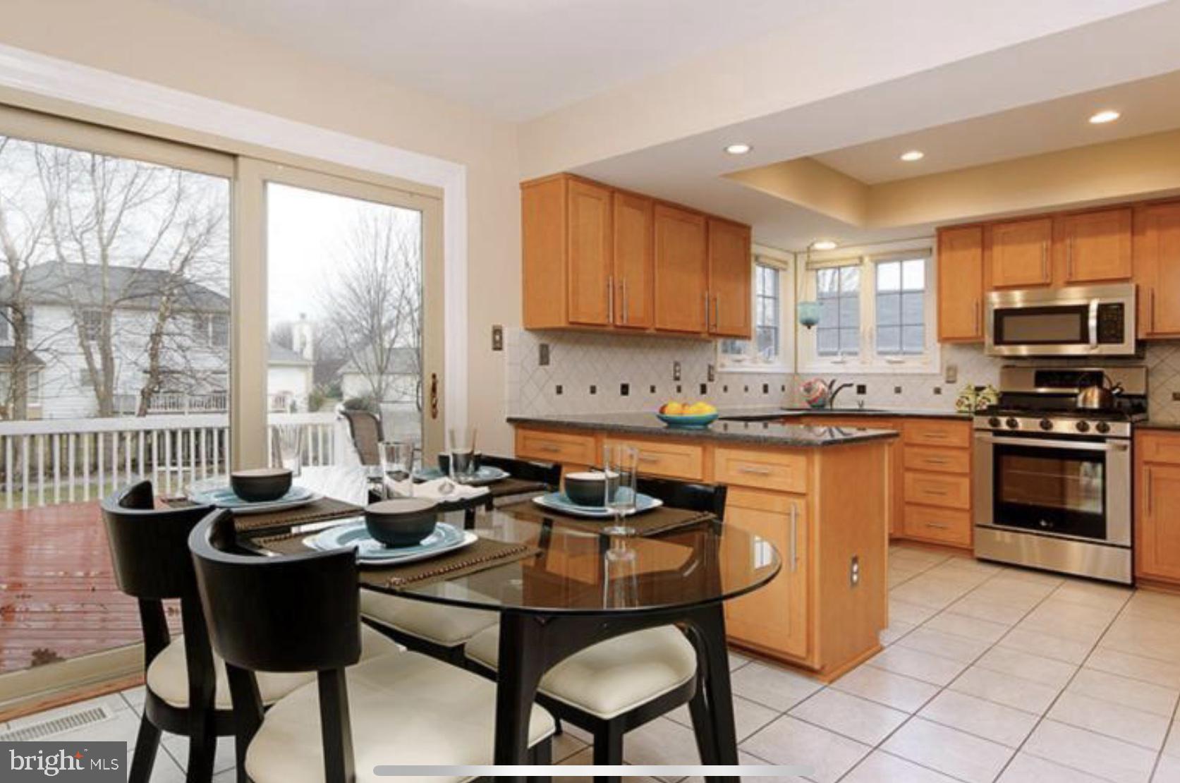 HASTINGS HUNT - Residential Lease