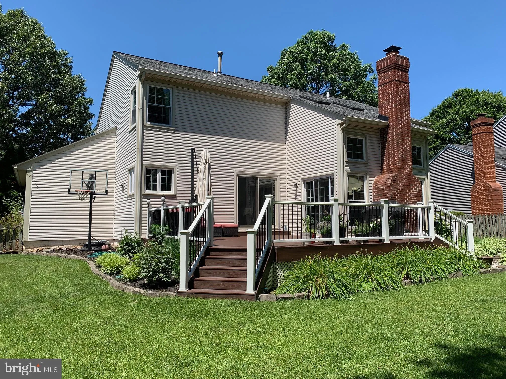 Herndon, Virginia 20170, United States, 4 Bedrooms Bedrooms, ,3 BathroomsBathrooms,Residential,Active,145085