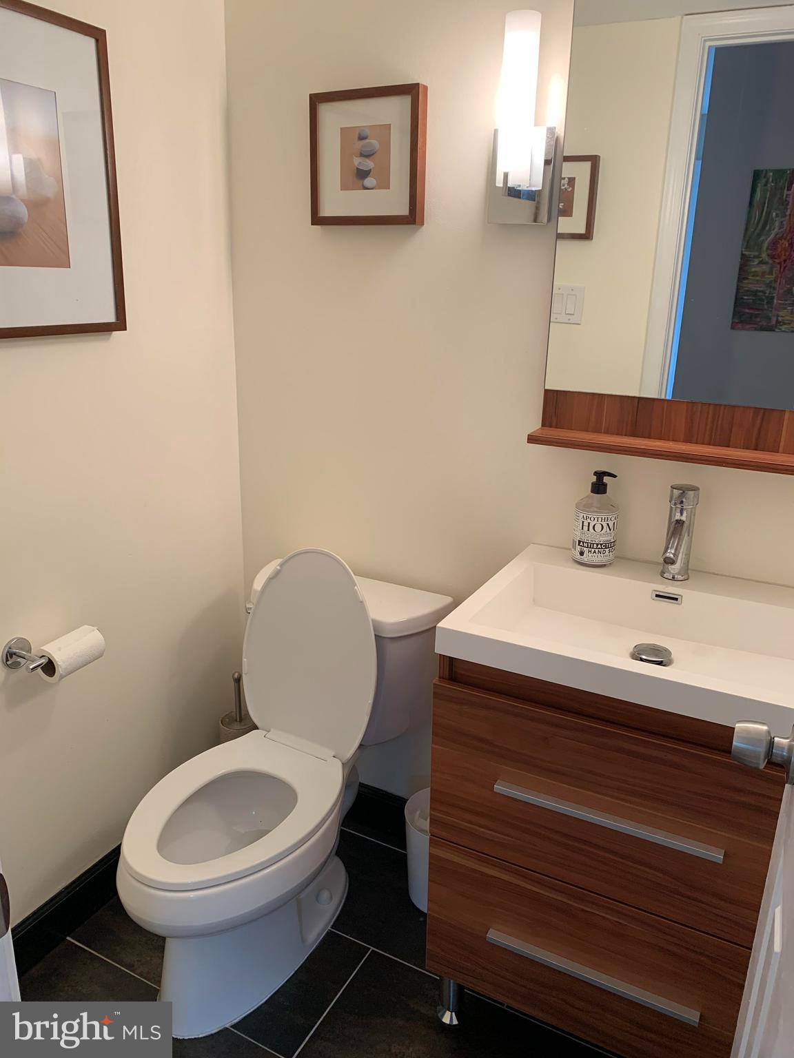 HASTINGS HUNT - Residential Lease