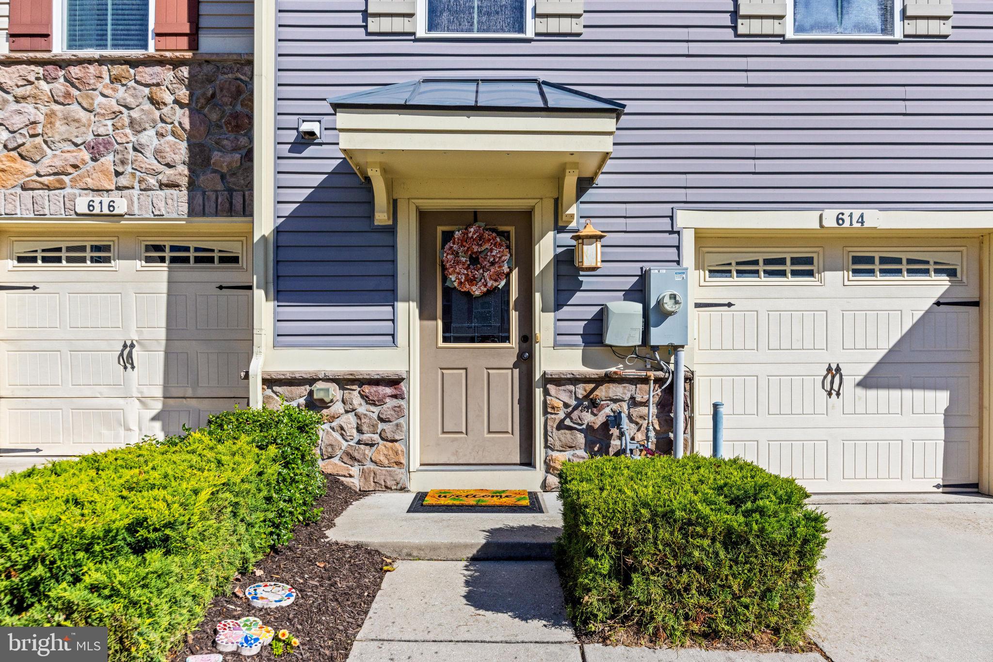 614 FOXWOOD DRIVE