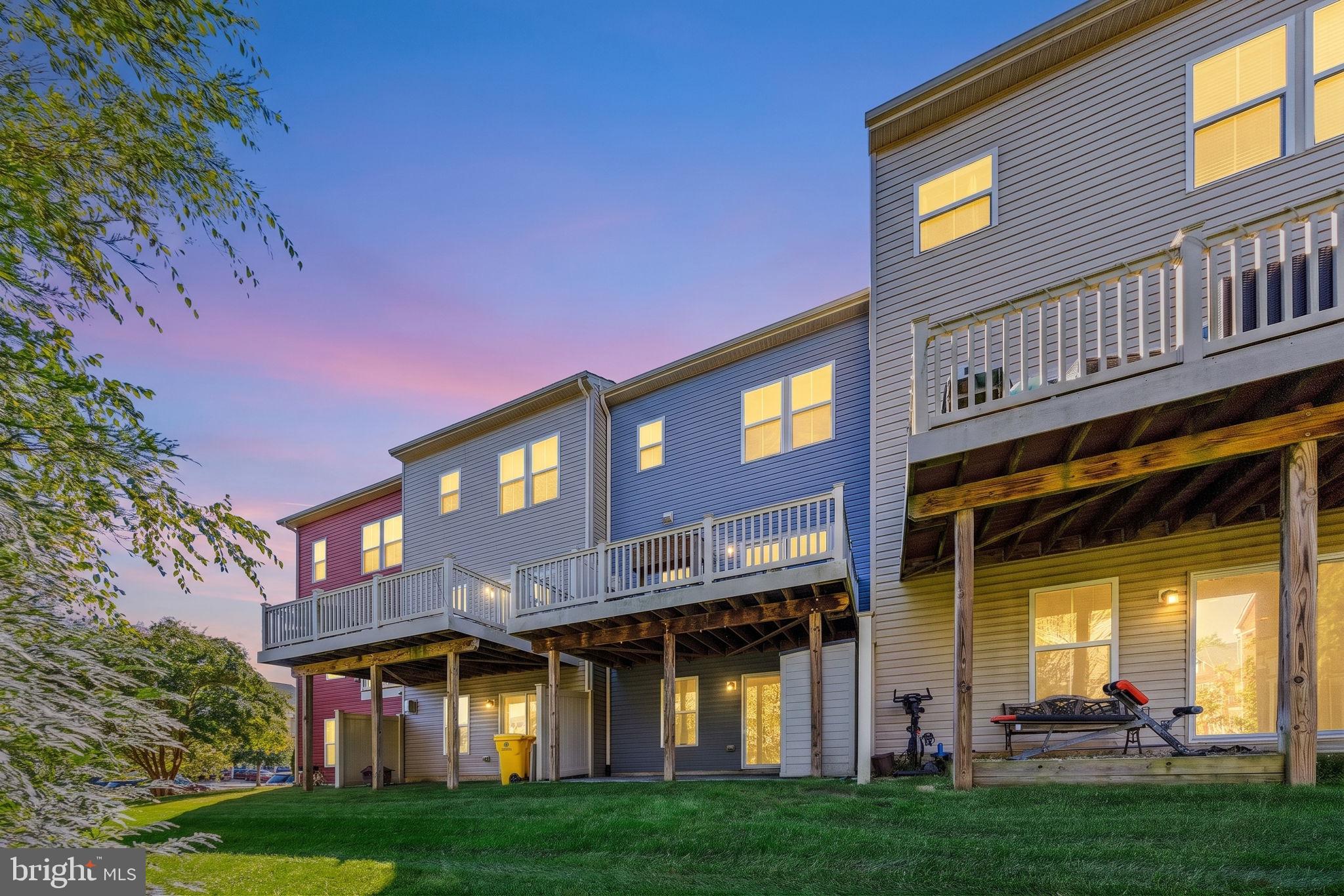 614 FOXWOOD DRIVE