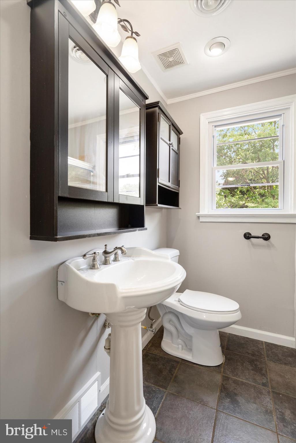 MEADOWVALE - Residential