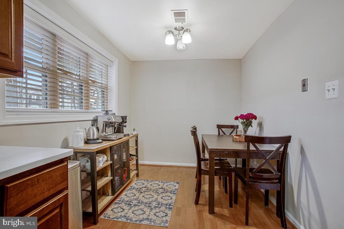 CROFTON MEWS CONDO - Residential