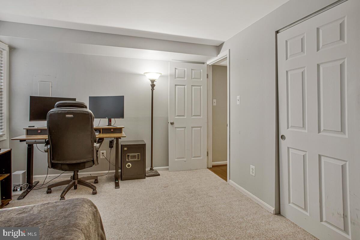 CROFTON MEWS CONDO - Residential