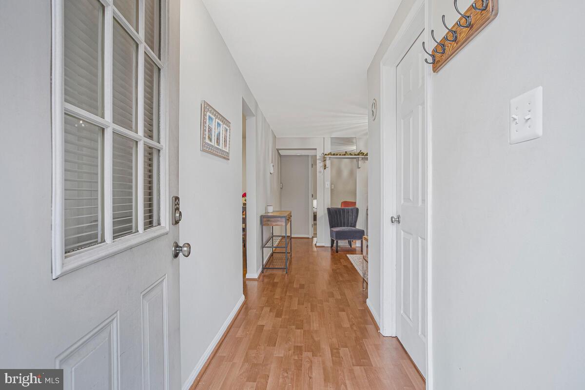 CROFTON MEWS CONDO - Residential