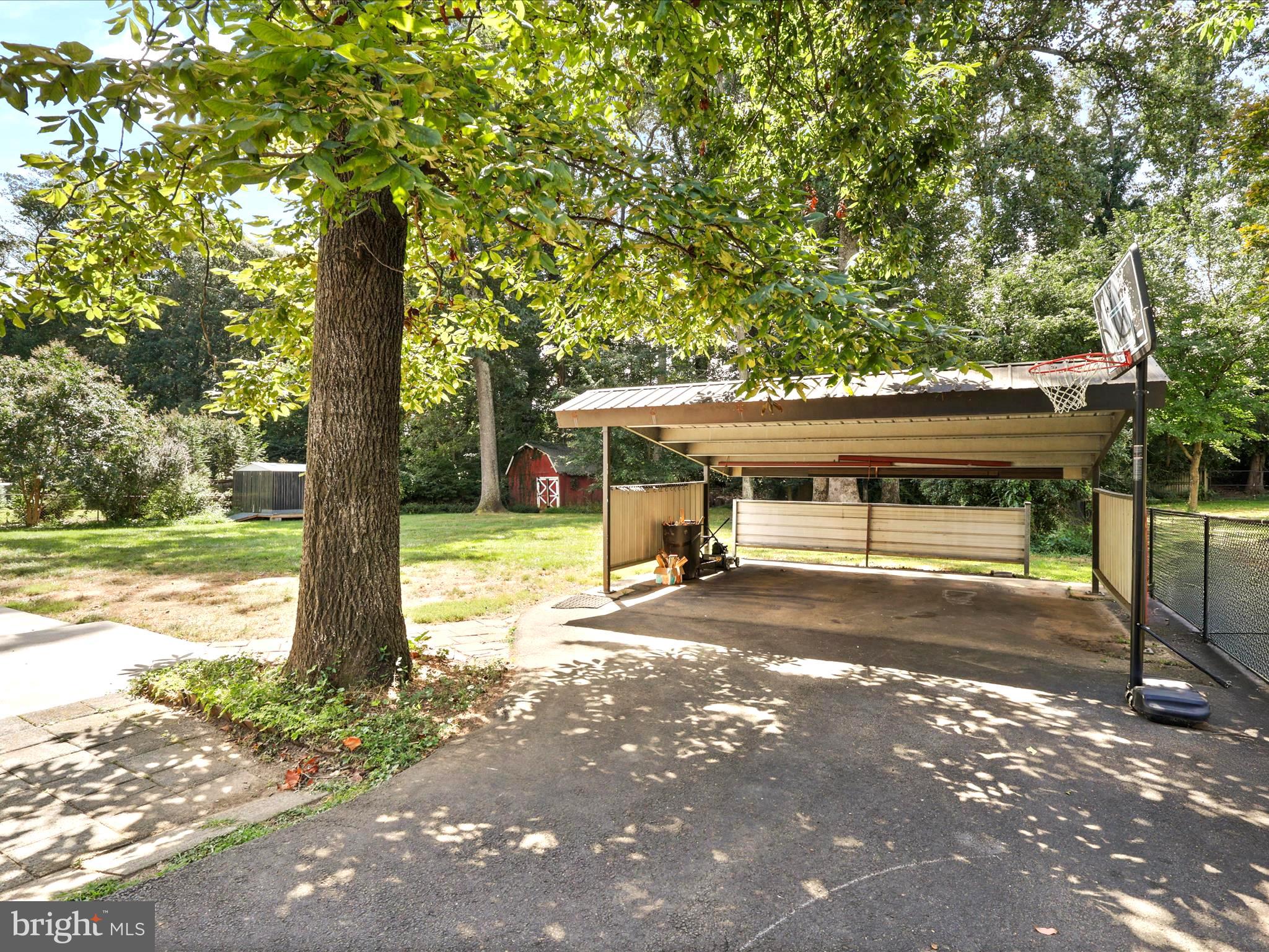 PENDERWOOD - Residential Lease