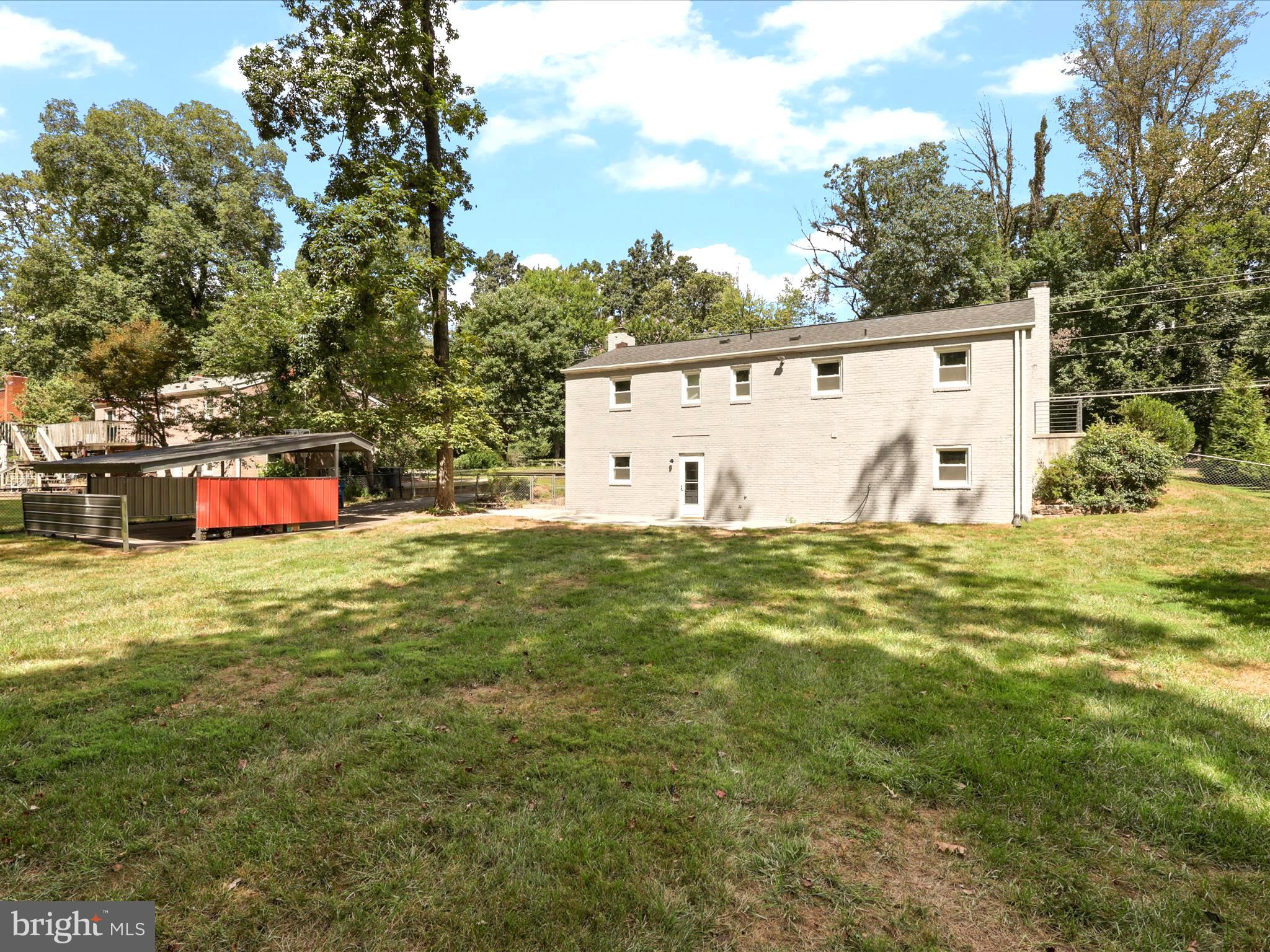 PENDERWOOD - Residential Lease