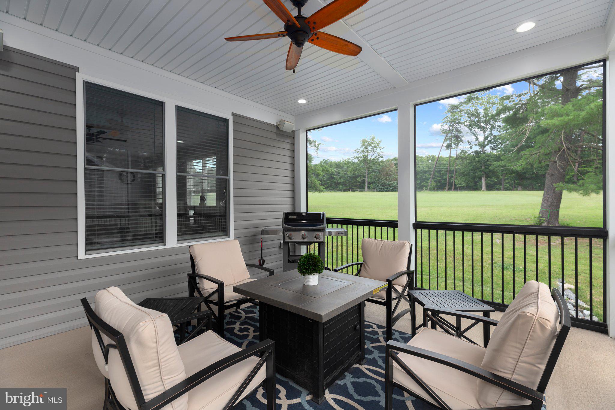 LAKE OF THE WOODS - Residential