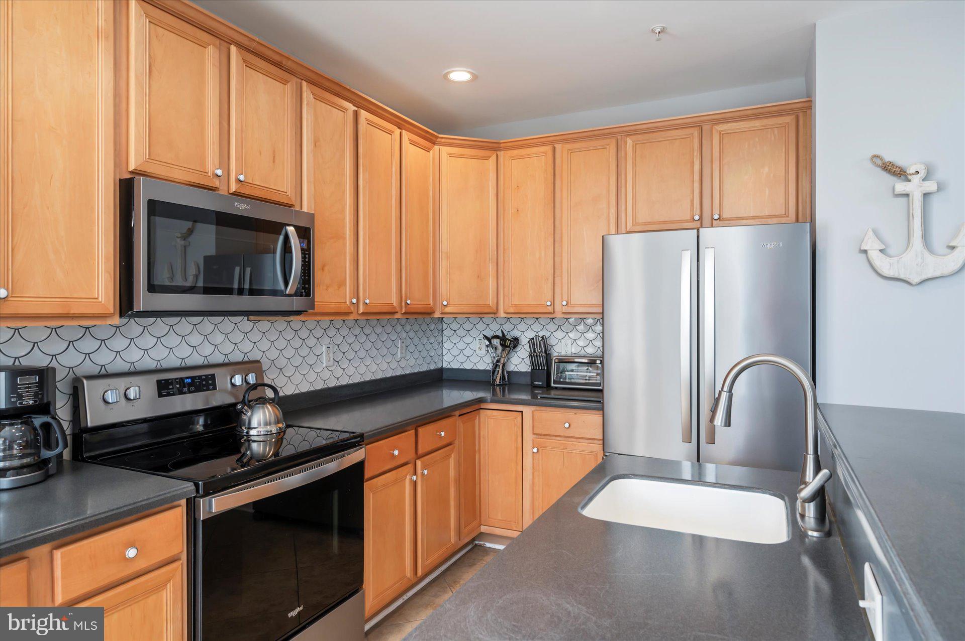 GLEN RIDDLE - Residential