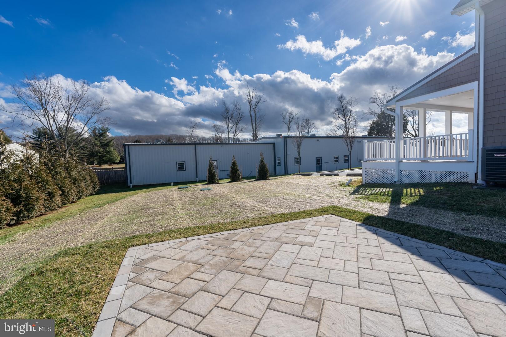 GLEN ARM - Residential Lease