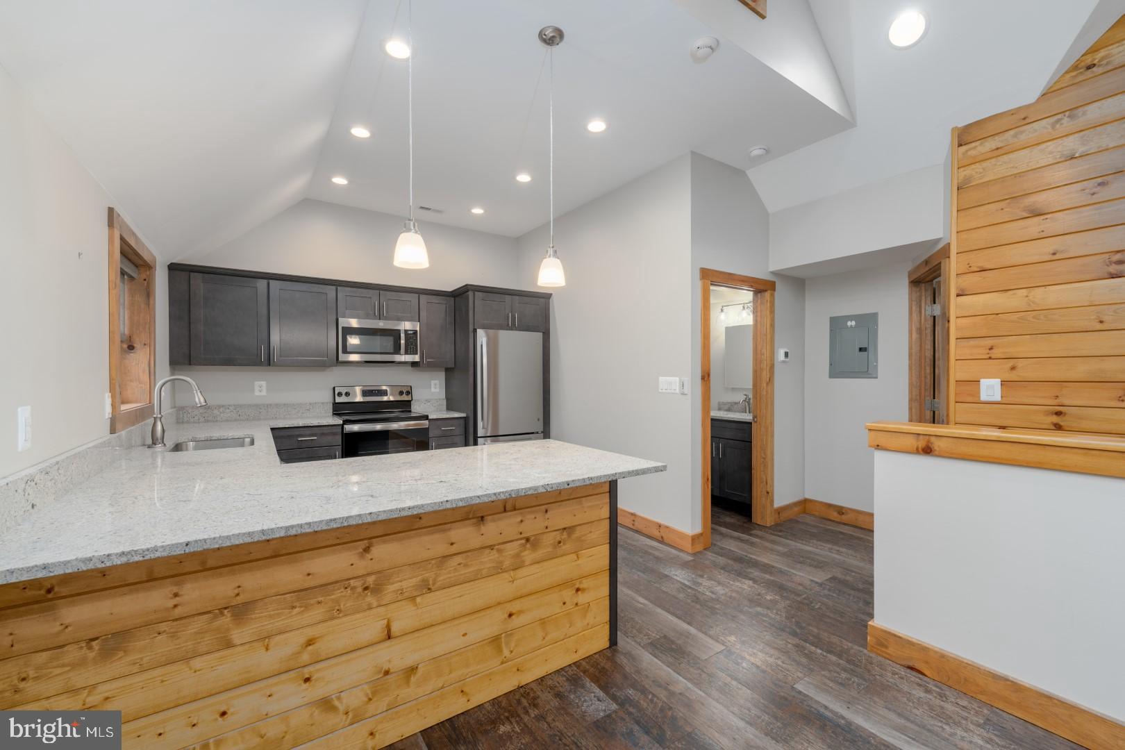 GLEN ARM - Residential Lease