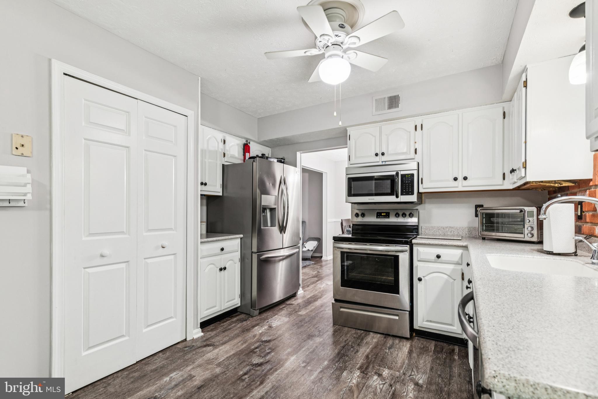 HILLMEADE STATION PLAT F - Residential