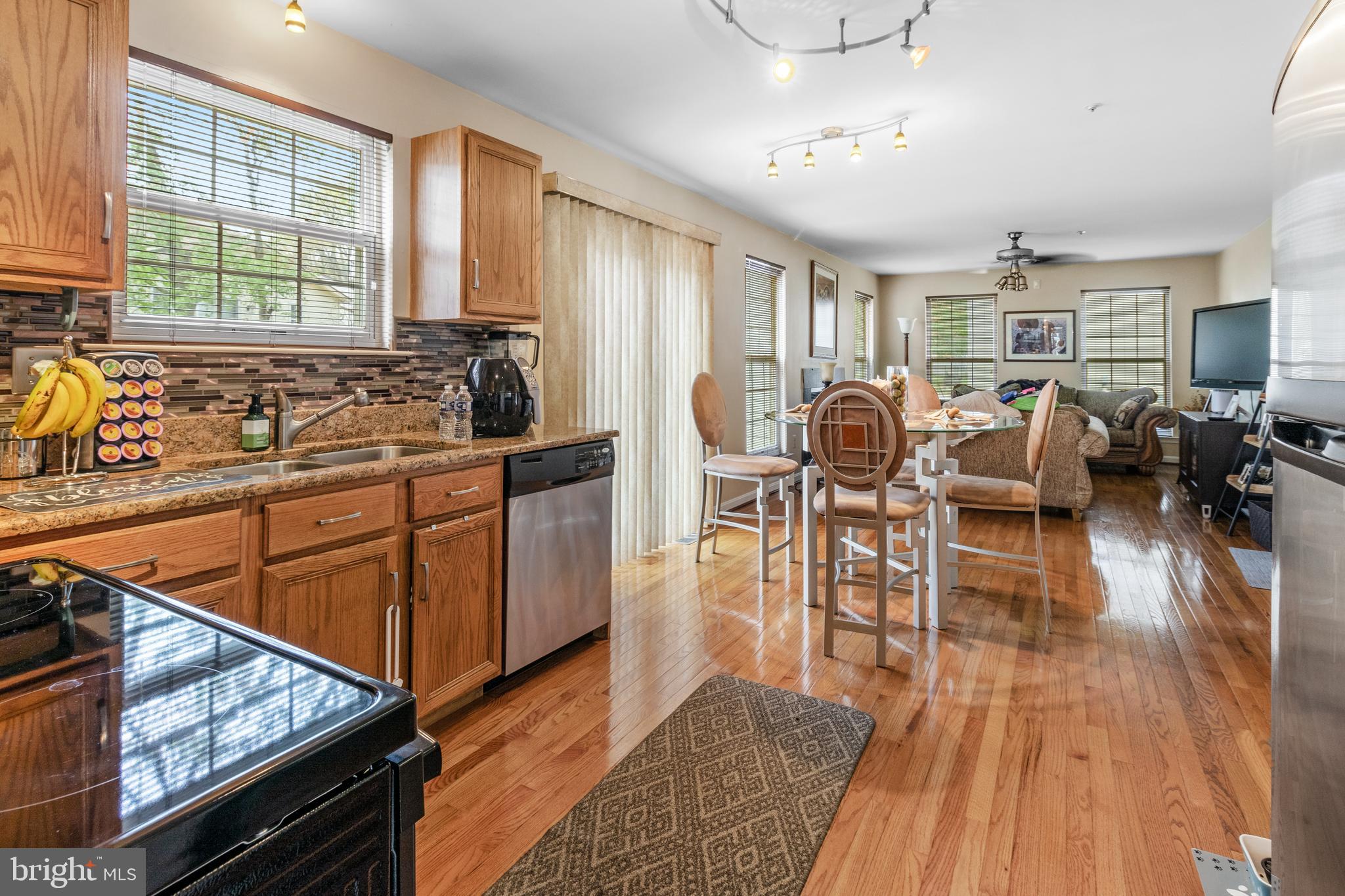 GLENN DALE ESTATES - Residential