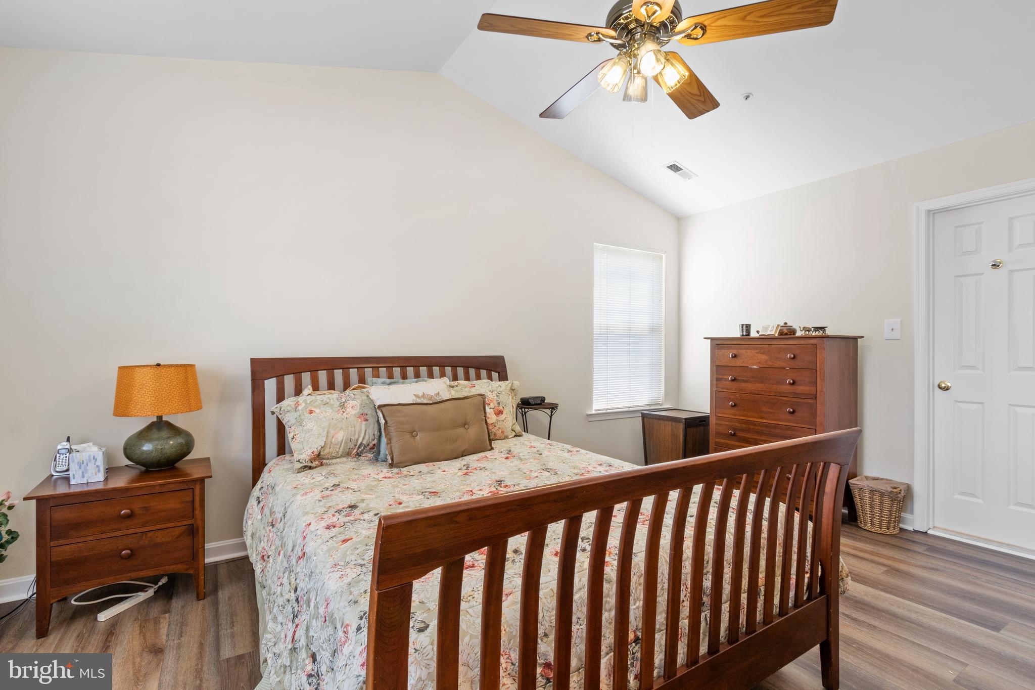 GLENN DALE ESTATES - Residential