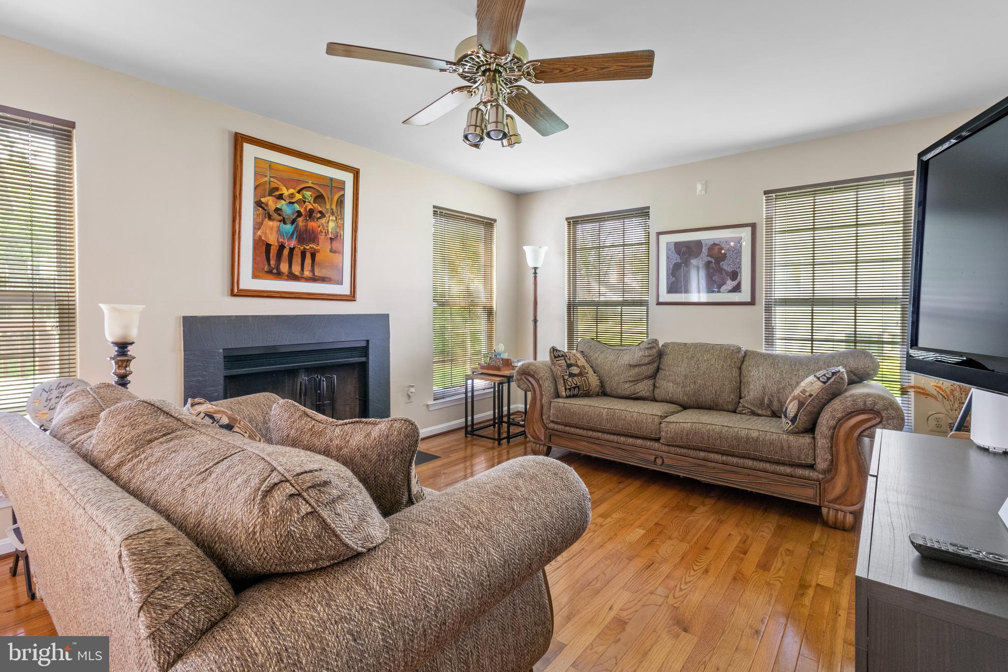 GLENN DALE ESTATES - Residential