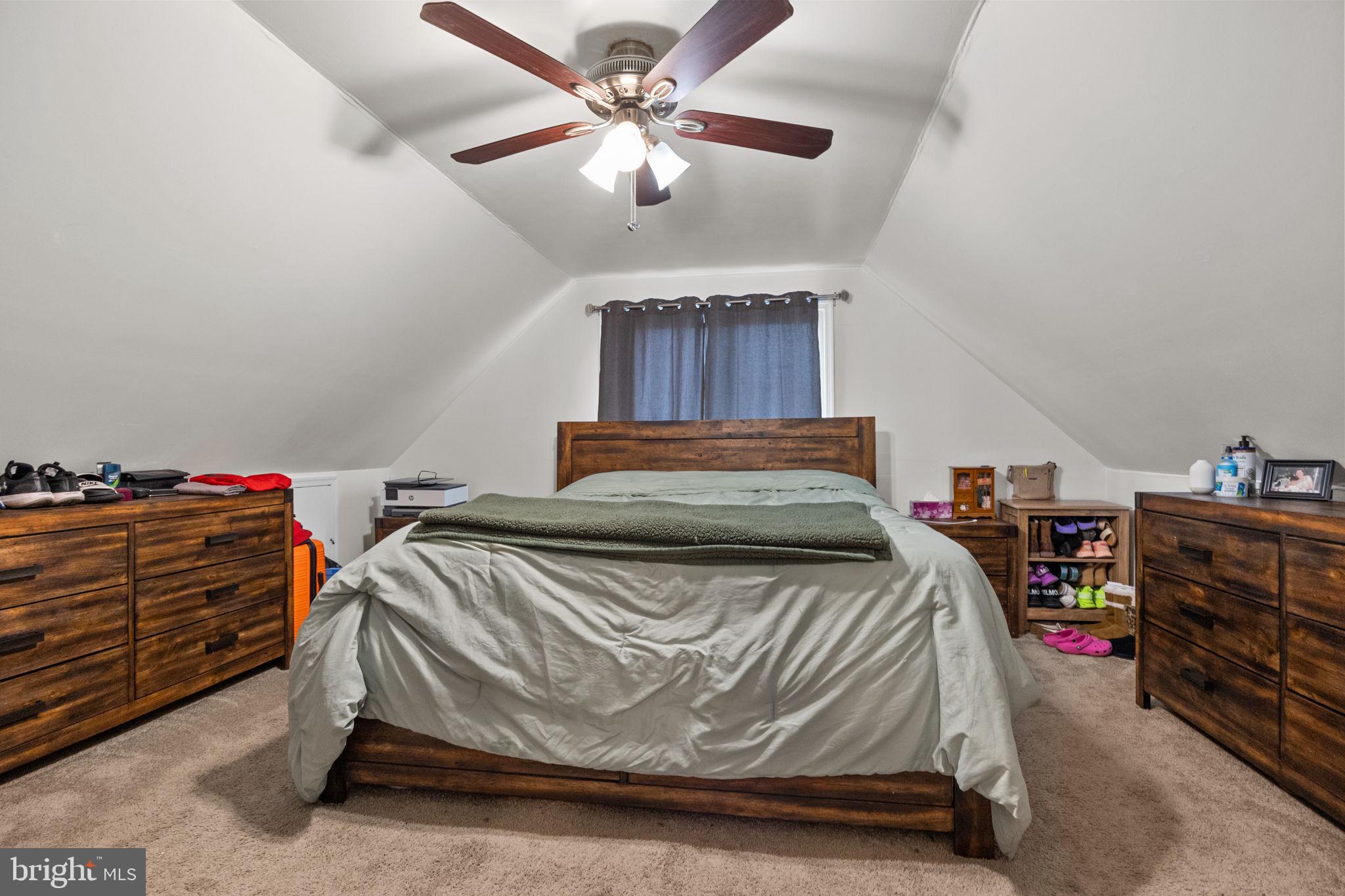 VIOLET WOOD - Residential