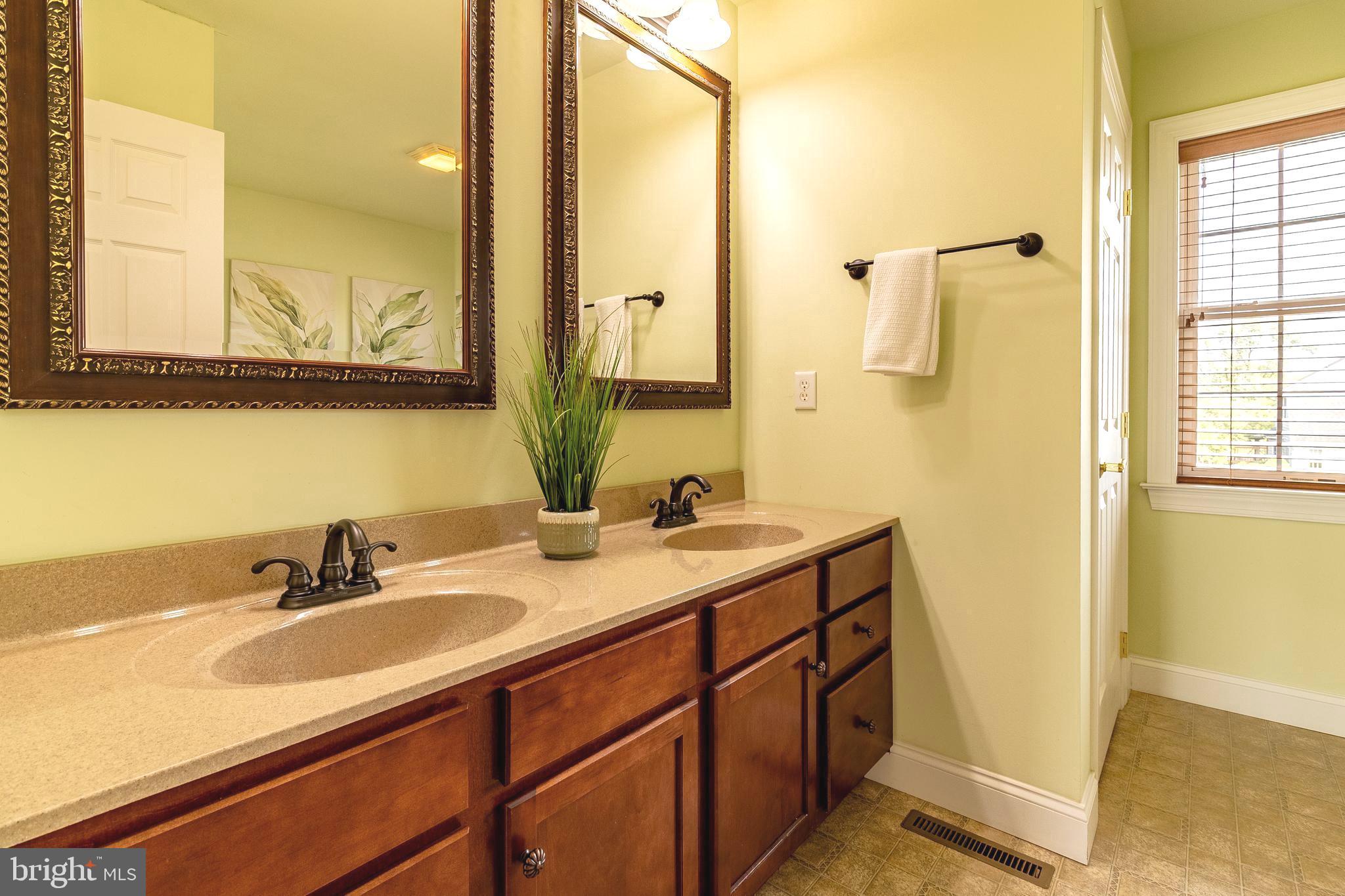 ORCHARD VIEW - Residential