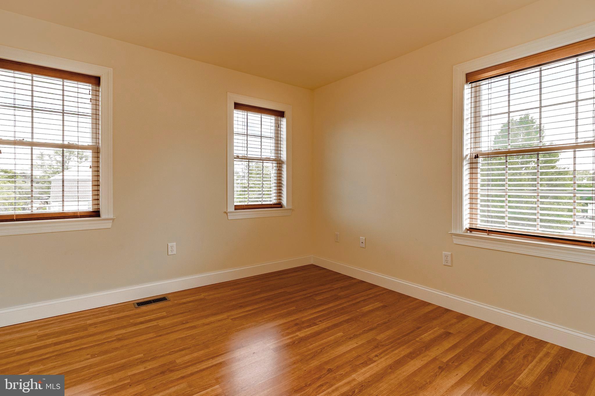 ORCHARD VIEW - Residential