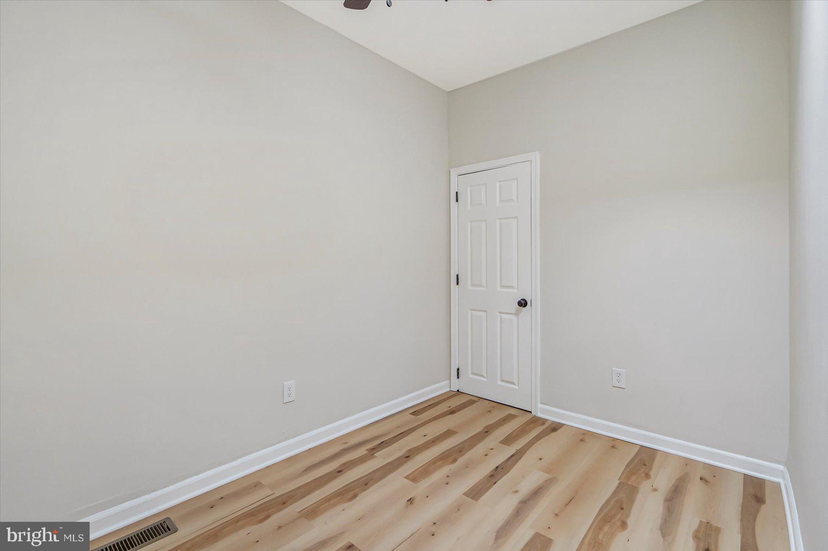 MCELDERRY PARK - Residential Lease