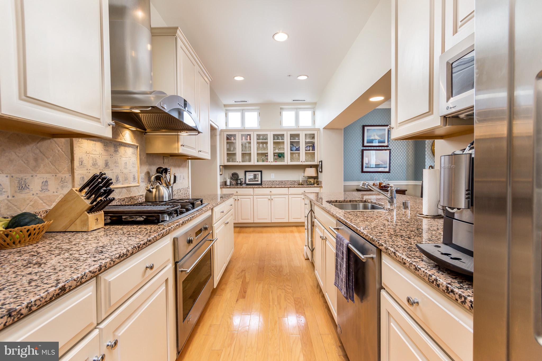 ACTONS LANDING CONDOS - Residential