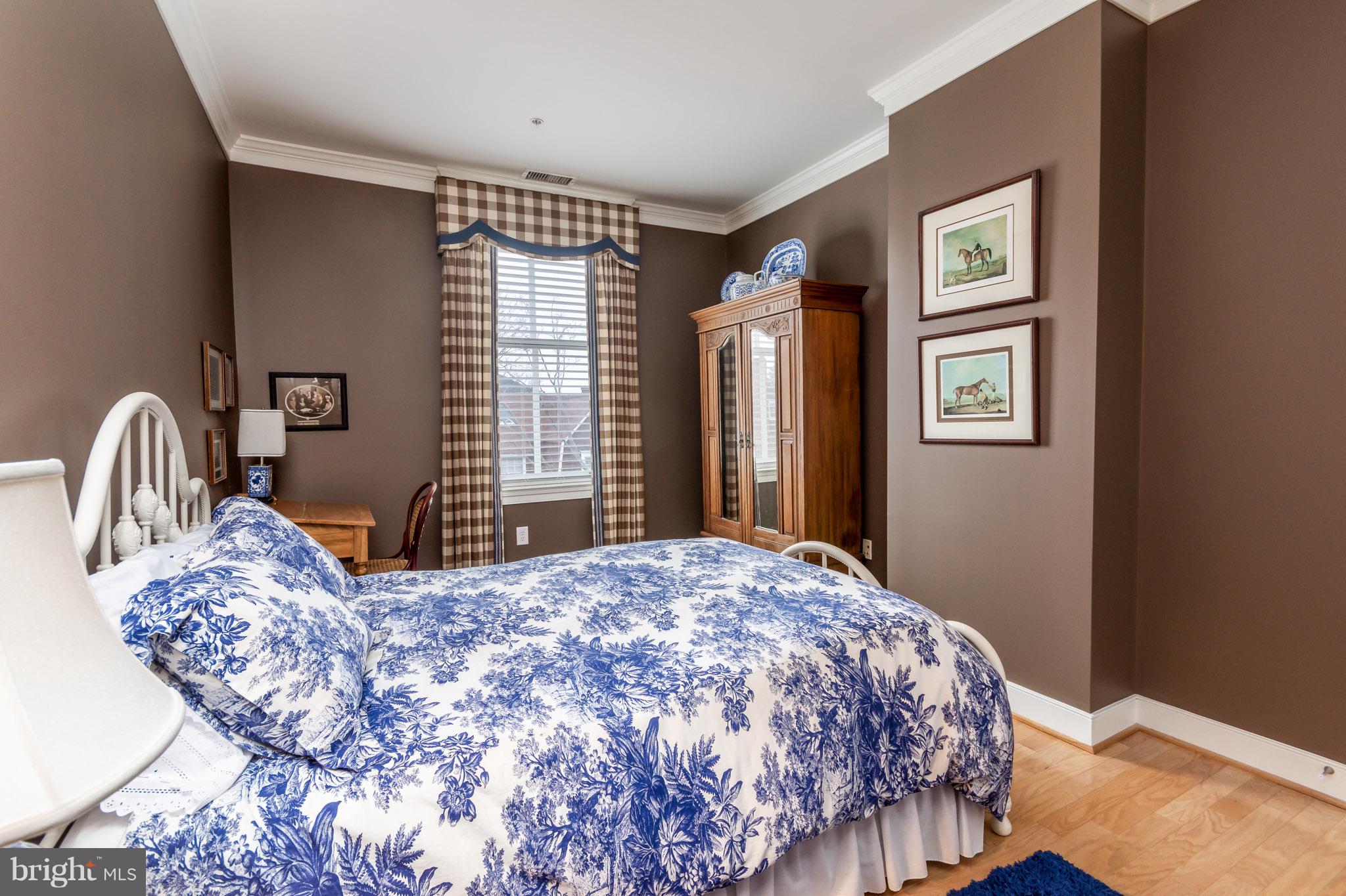 ACTONS LANDING CONDOS - Residential