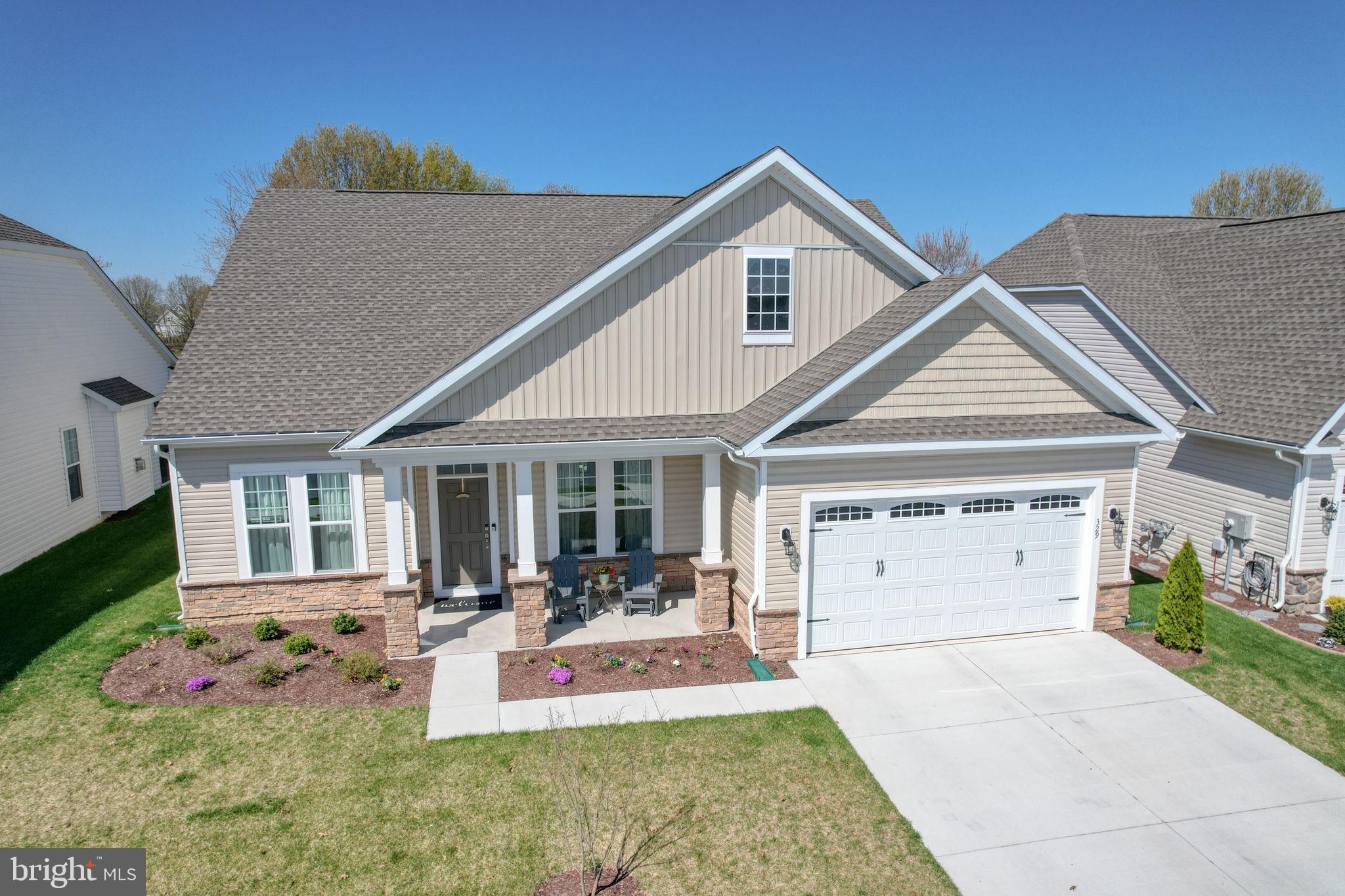 329 HERITAGE SHORES CIRCLE