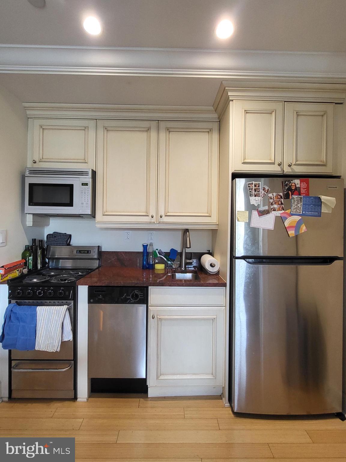 RITTENHOUSE SQUARE - Residential Lease