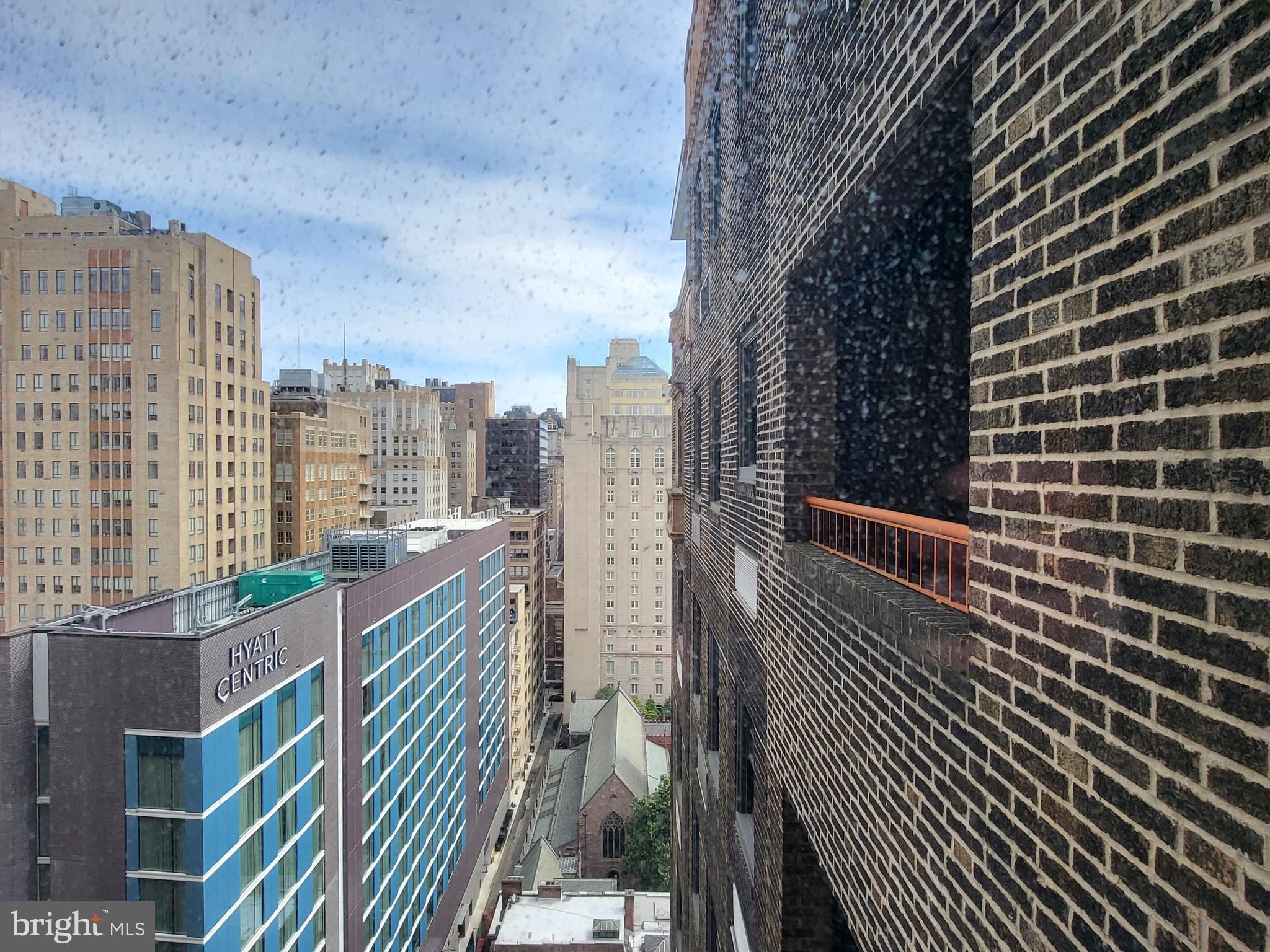 RITTENHOUSE SQUARE - Residential Lease