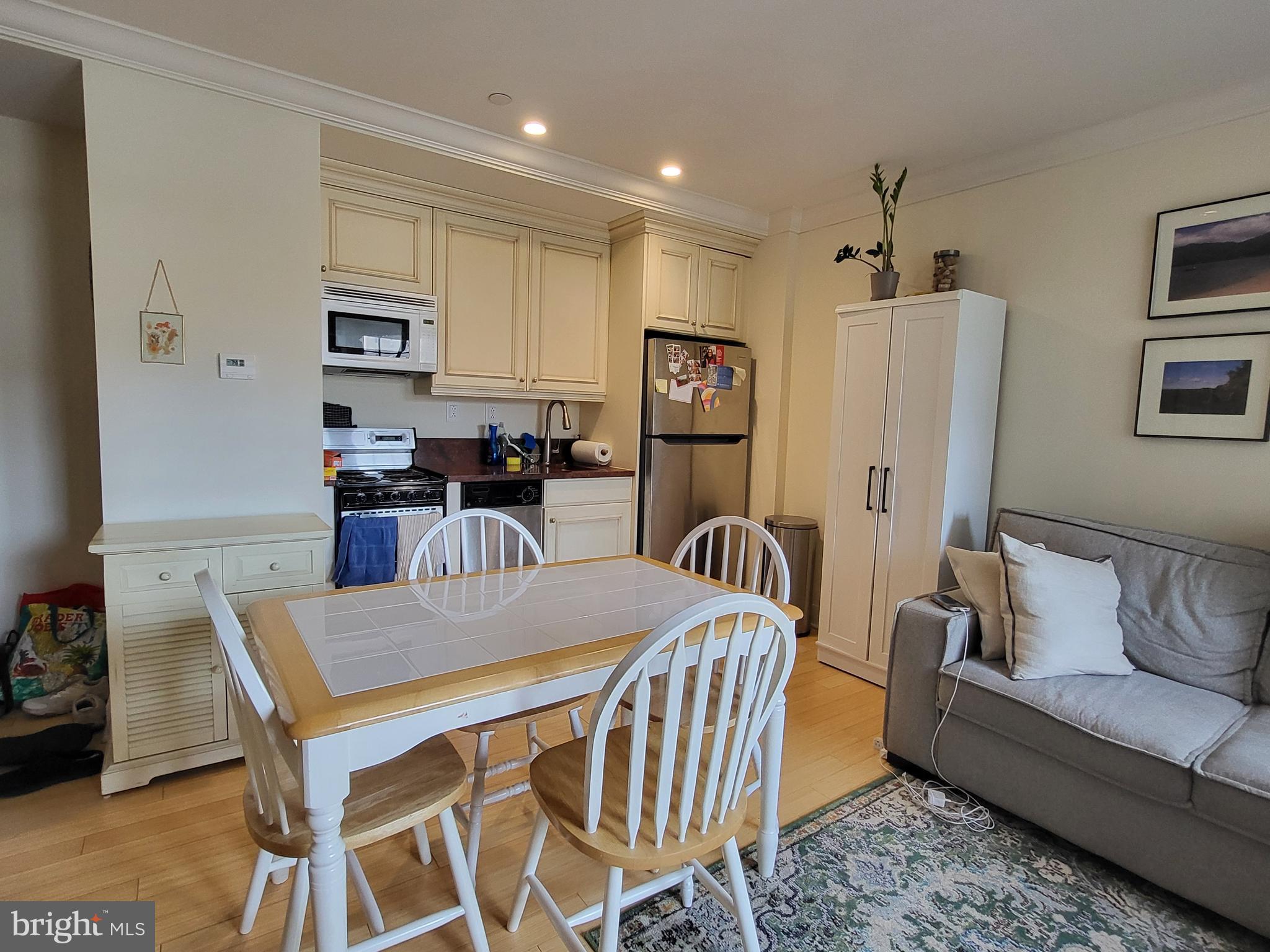 RITTENHOUSE SQUARE - Residential Lease