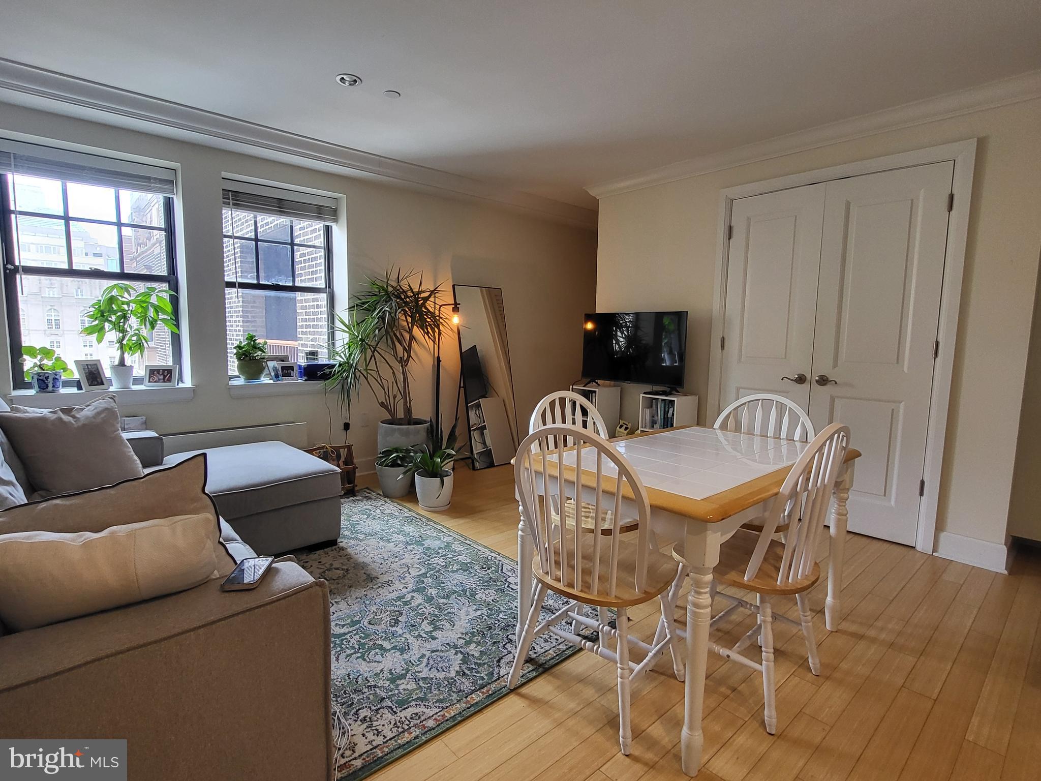 RITTENHOUSE SQUARE - Residential Lease