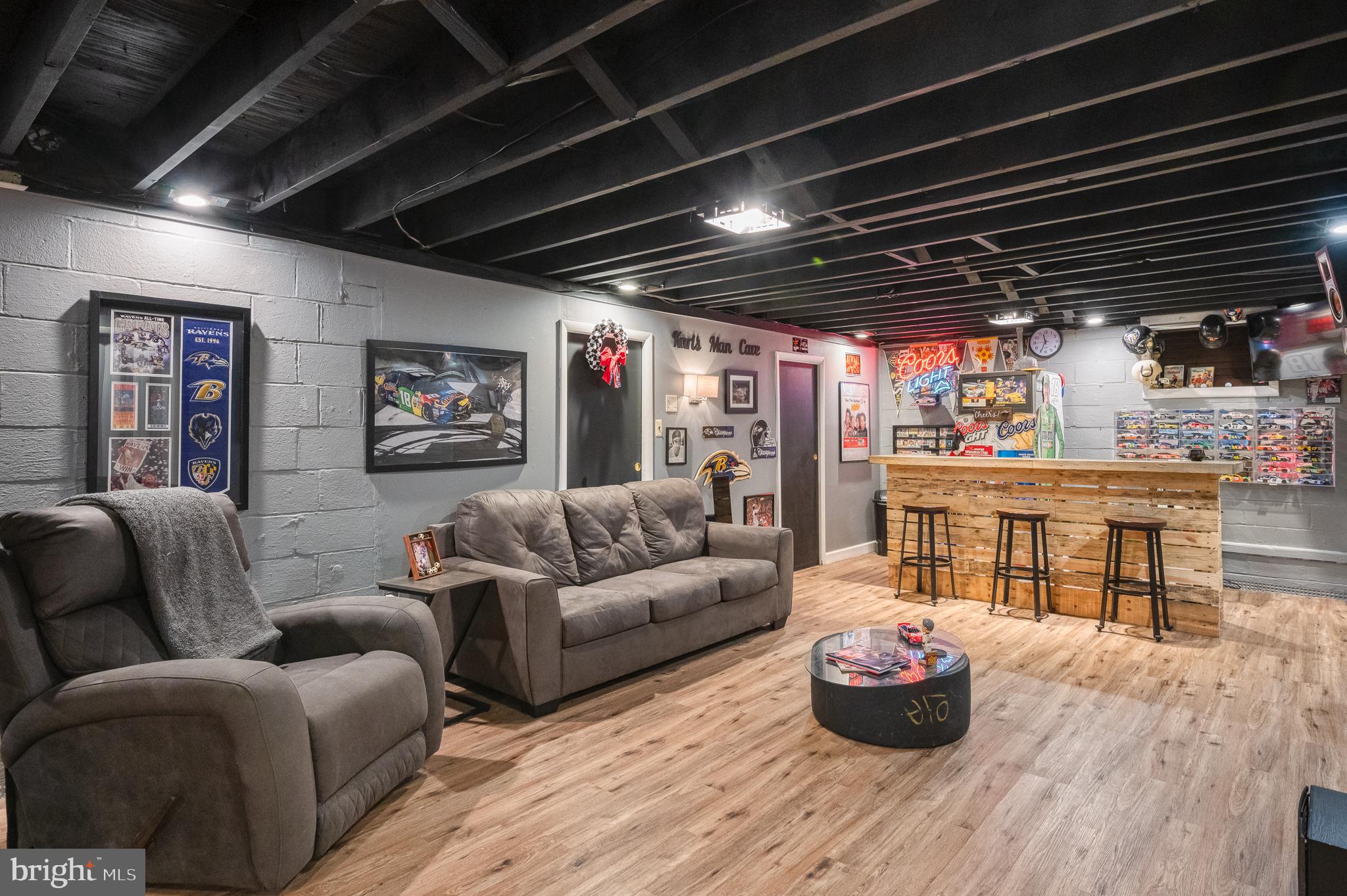 PARADISE HEIGHTS - Residential