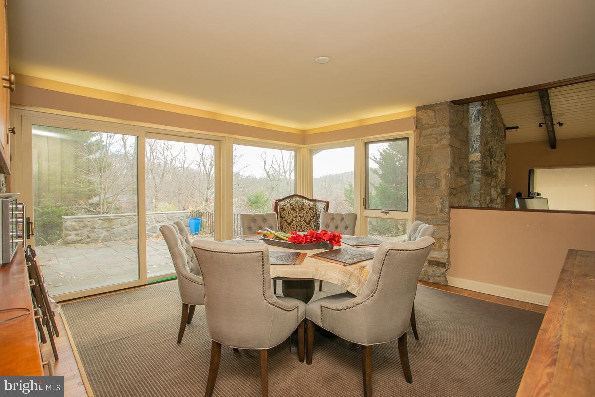 LAFAYETTE HILL - Residential