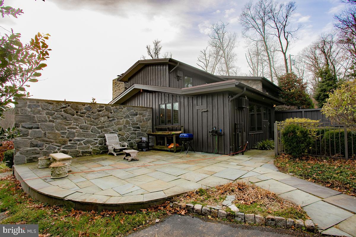 LAFAYETTE HILL - Residential