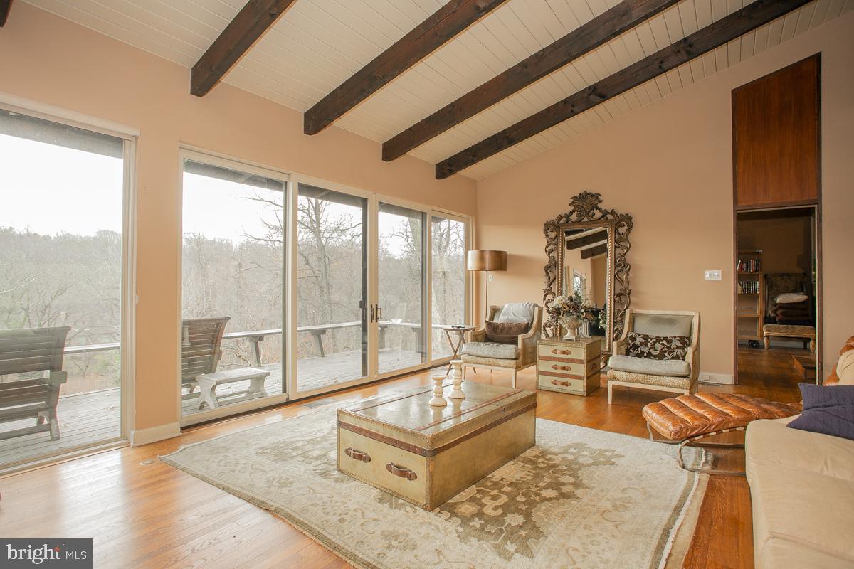 LAFAYETTE HILL - Residential