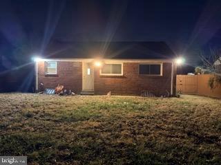 ADELPHI KNOLLS - Residential Lease