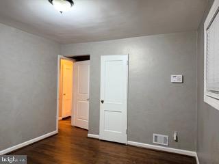 ADELPHI KNOLLS - Residential Lease