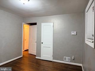 ADELPHI KNOLLS - Residential Lease